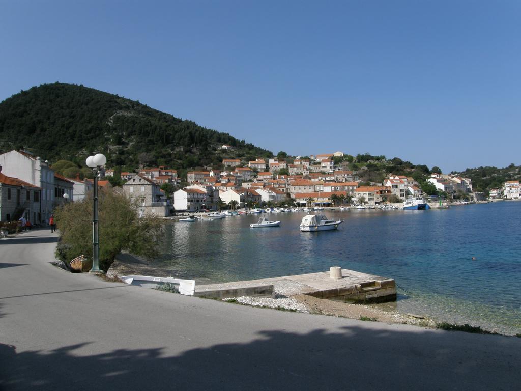 Domenica Apartments Račišće Exterior foto